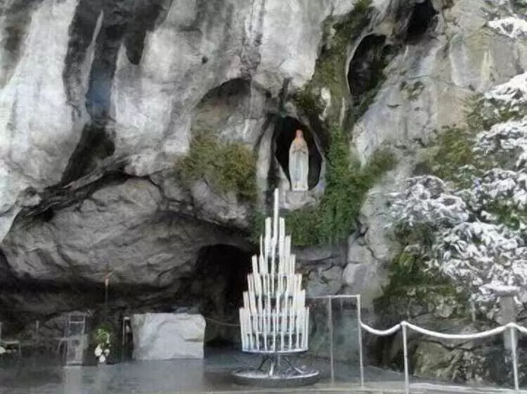 Hotel Hôtel Au Petit Languedoc