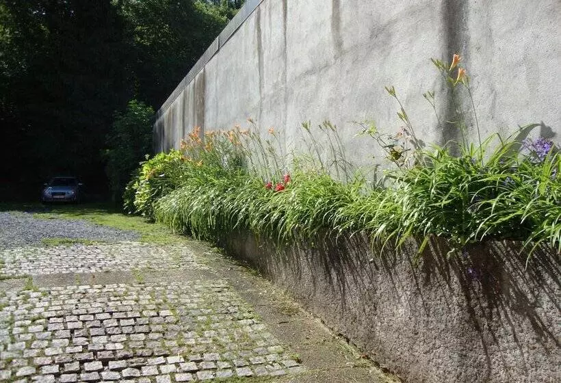 Hotel Hôtel Au Petit Languedoc