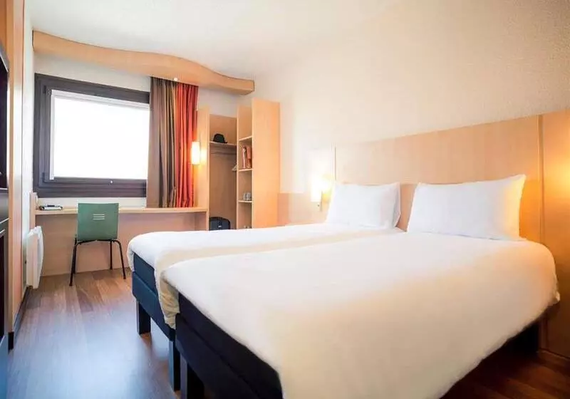 ホテル Ibis Grenoble Gare