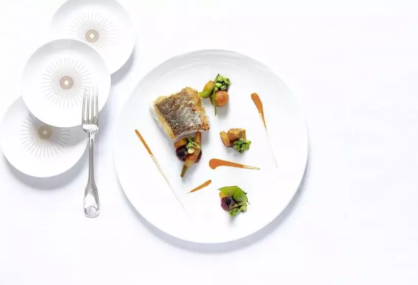 호텔 La Chapelle Saint Martin