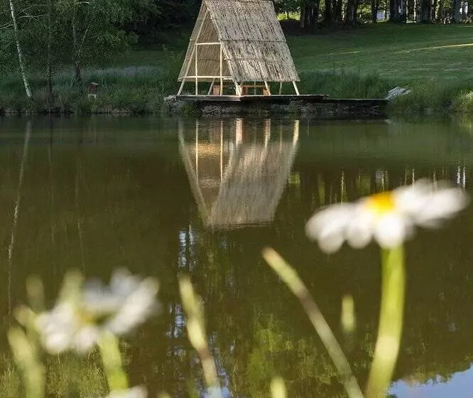 호텔 La Chapelle Saint Martin