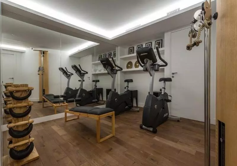 هتل Hôtel La Comtesse