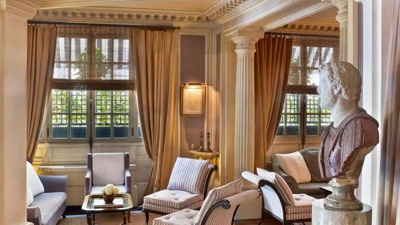 Hotel Le Dokhan S Paris Arc De Triomphe, A Tribute Portfolio