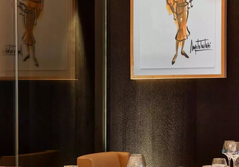 Hotel Le Metropolitan Paris Tour Eiffel, A Tribute Portfolio