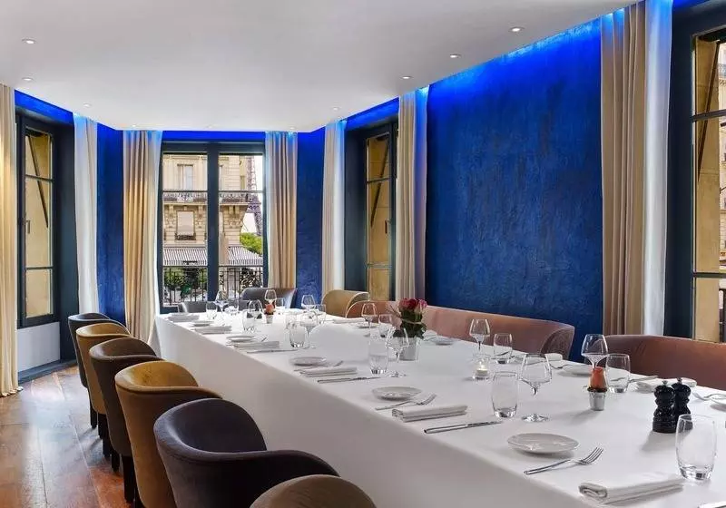 Hotel Le Metropolitan Paris Tour Eiffel, A Tribute Portfolio