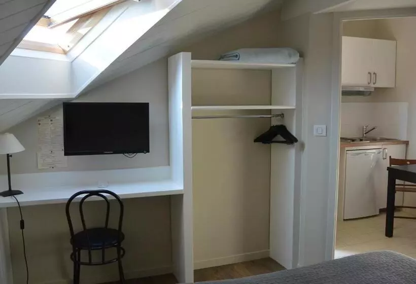 ホテル Nuit Et Jour   La Maison De Lucile