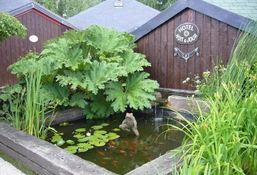 ホテル Nuit Et Jour   La Maison De Lucile