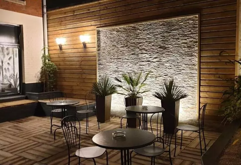 هتل Paris Villette