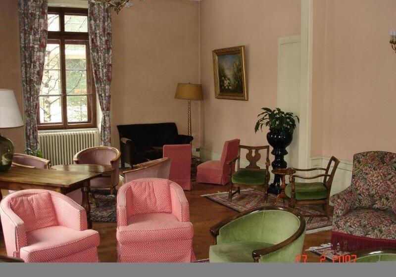 בית מלון כפרי Richemond