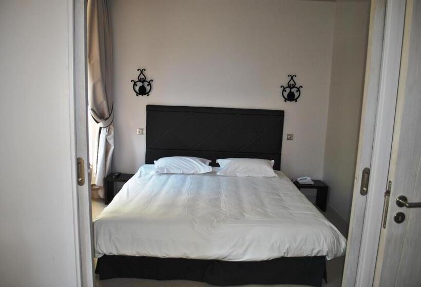 בית מלון כפרי Richemond