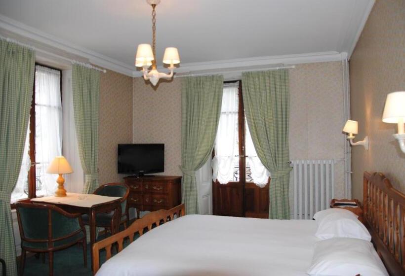 בית מלון כפרי Richemond