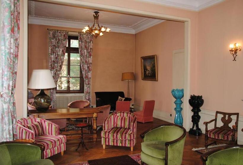 בית מלון כפרי Richemond