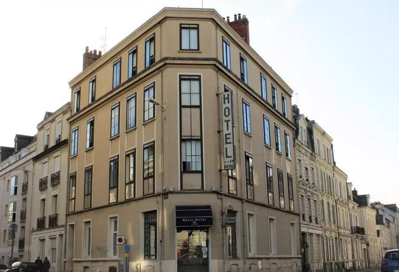 호텔 Royal Hôtel Angers