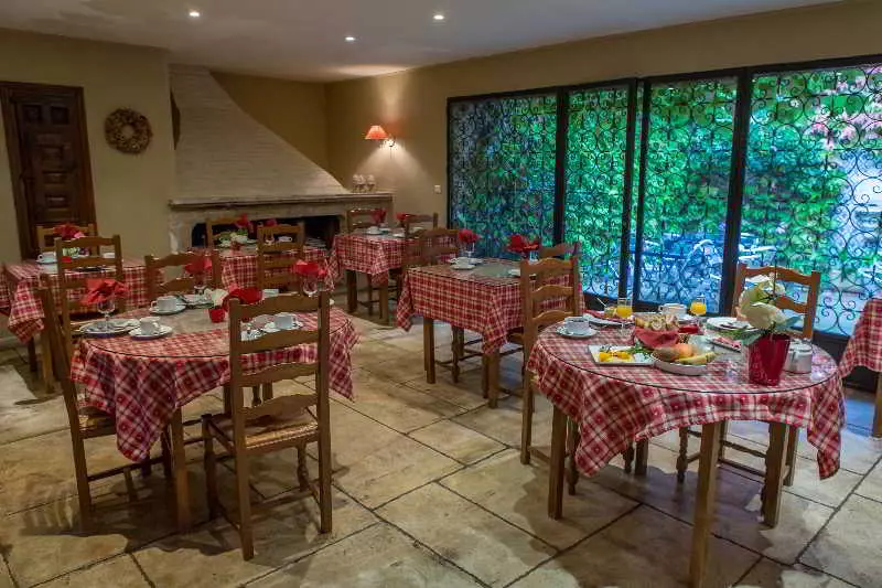 酒店 Le Confidentiel Hôtel & Spa