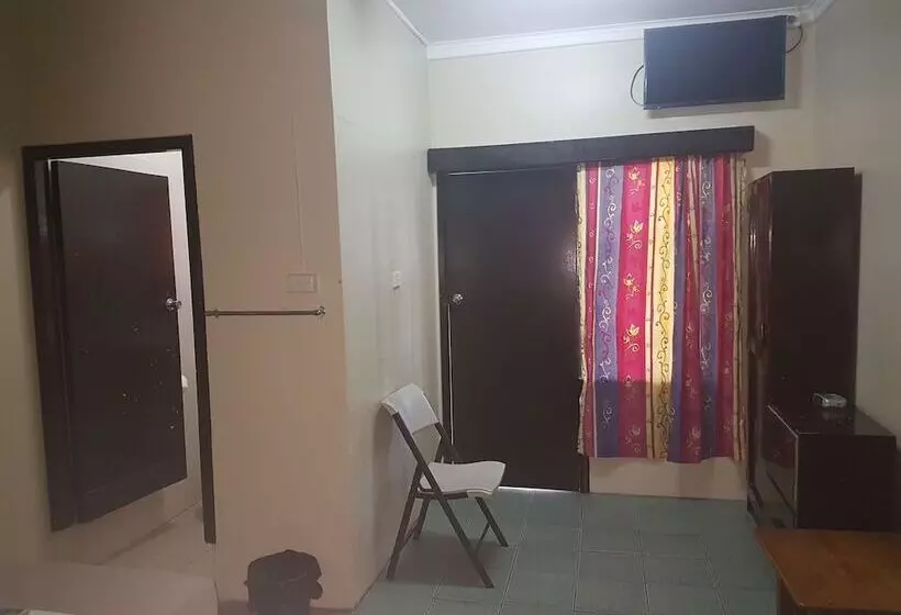 ホテル Grand Melanesian