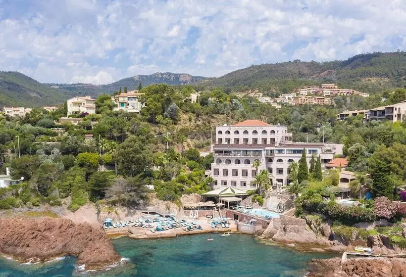 Tiara Miramar Beach Hotel & Spa