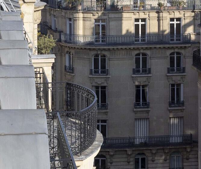 هتل Victoria Palace