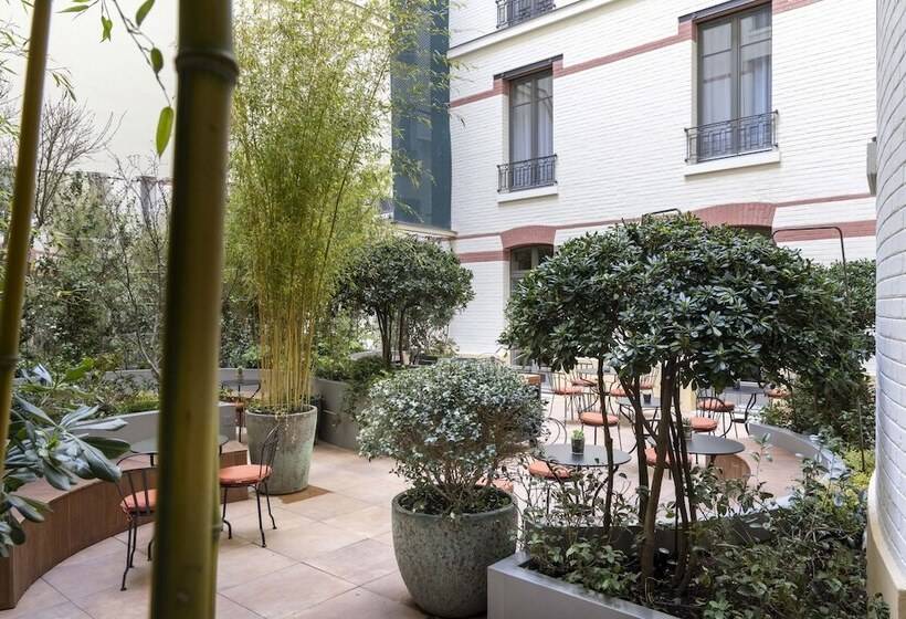 هتل Victoria Palace