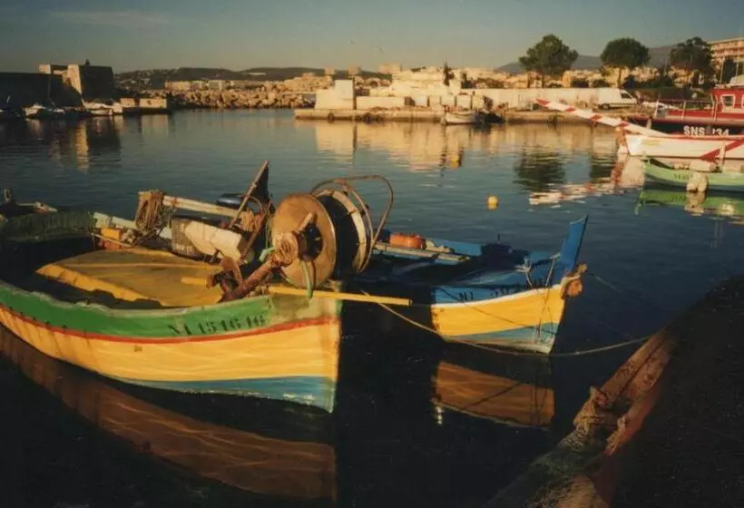 Le Val Duchesse Hotel & Appartements