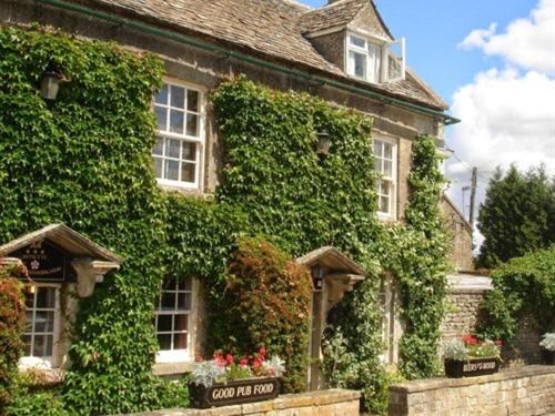 住宿加早餐 Inn For All Seasons