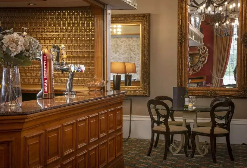 호텔 Best Western Plough And Harrow