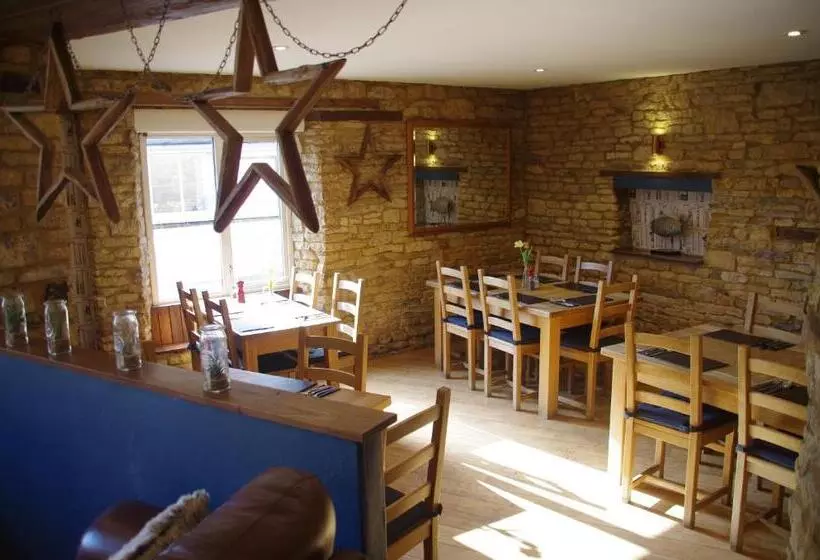 בית מלון כפרי Chester House