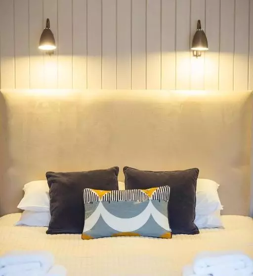 בית מלון כפרי Chester House