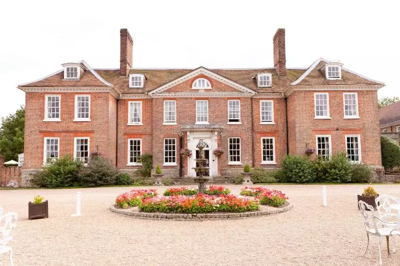 فندق Chilston Park