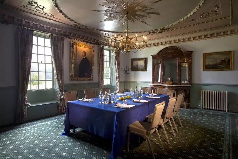 فندق Chilston Park