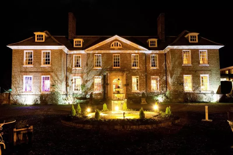 فندق Chilston Park