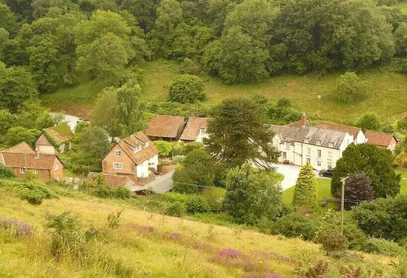 בית מלון כפרי Combe House