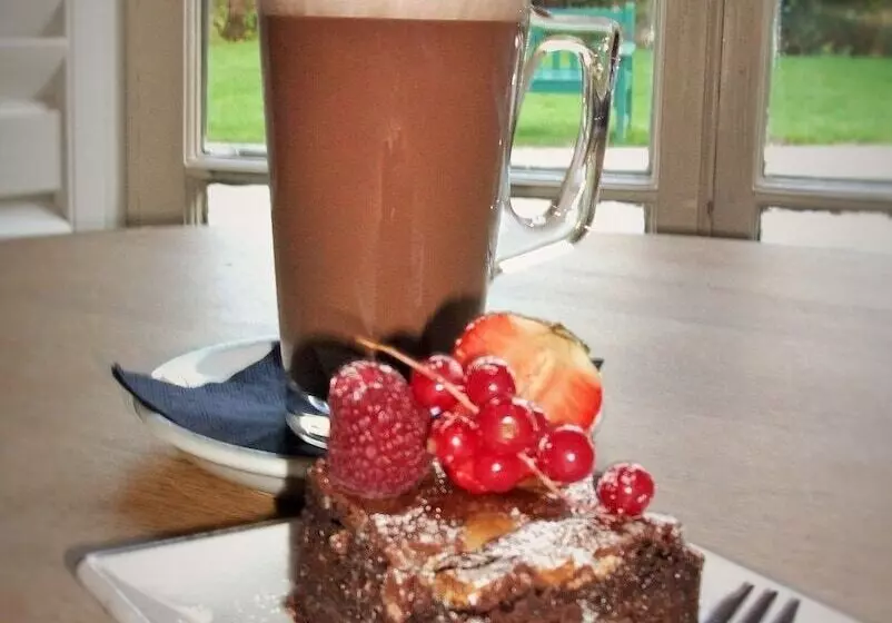 בית מלון כפרי Combe House