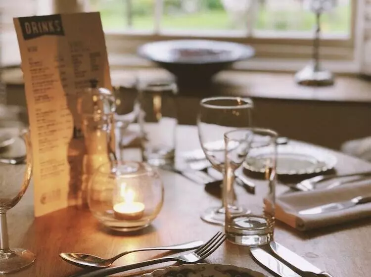 בית מלון כפרי Combe House