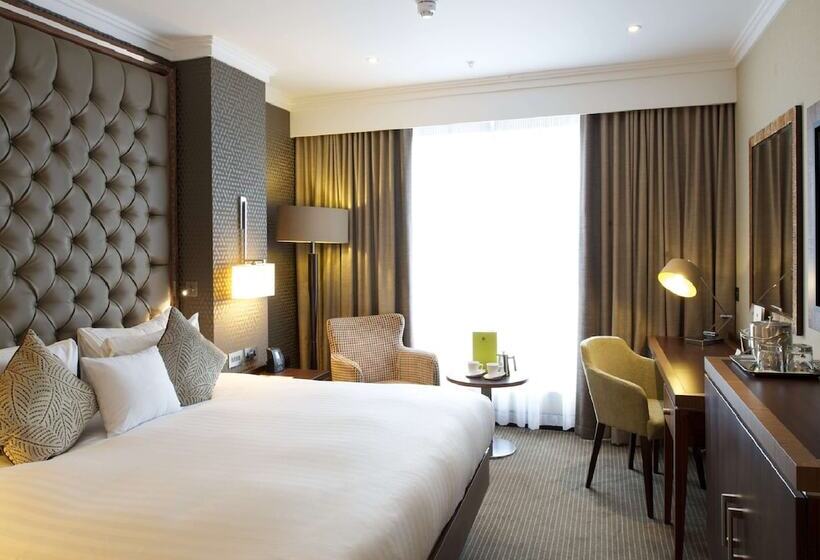 فندق Doubletree By Hilton  London  Victoria