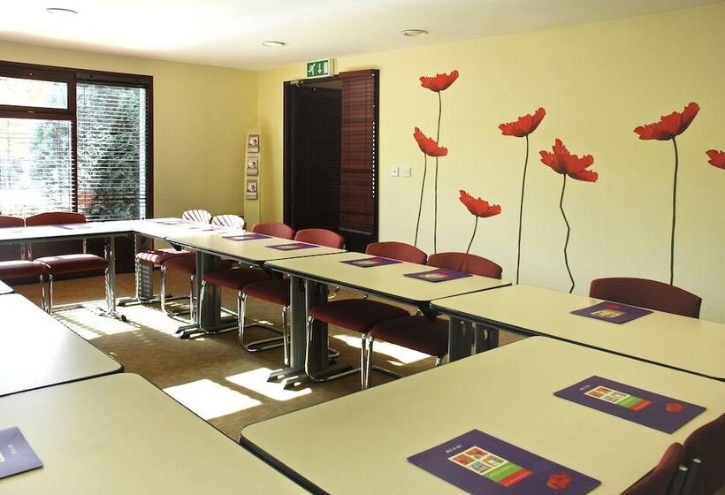 Hotel Ibis Coventry South