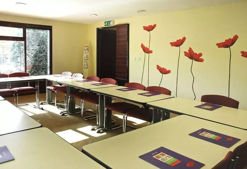 Hotel Ibis Coventry South