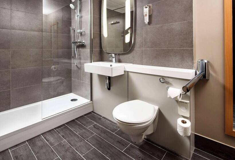 Hotel Ibis Coventry South