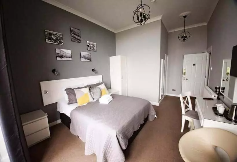 هتل The Lansdowne