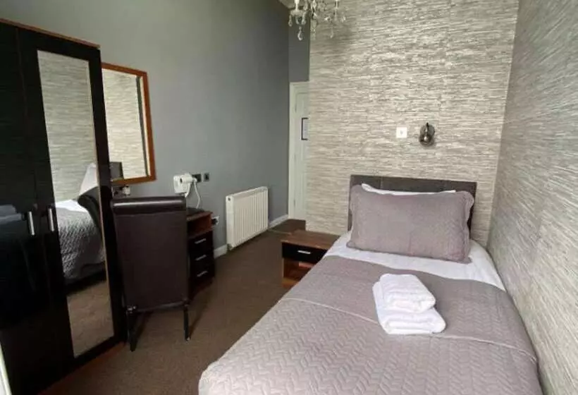 هتل The Lansdowne