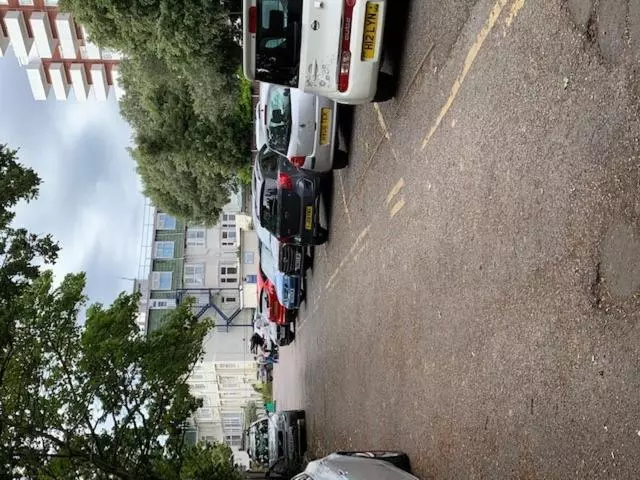 호텔 Marsham Court