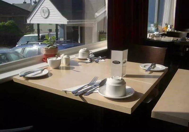 Отель Mountview