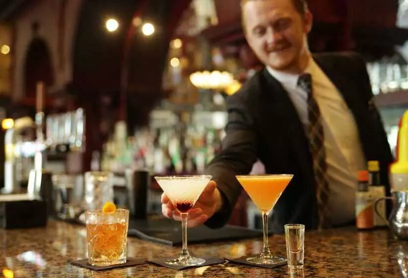 Old Thorns Hotel & Resort