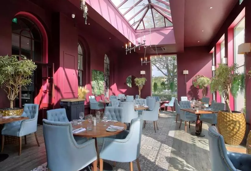 Queens Hotel Cheltenham