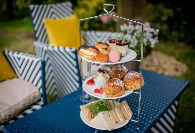 Queens Hotel Cheltenham