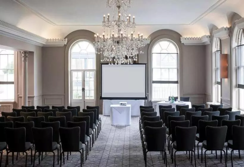 Queens Hotel Cheltenham