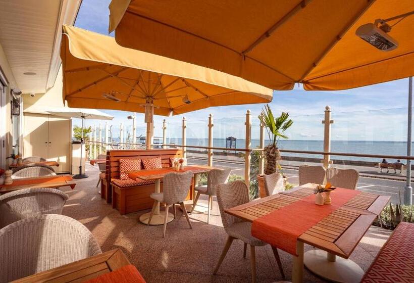 فندق Roslin Beach