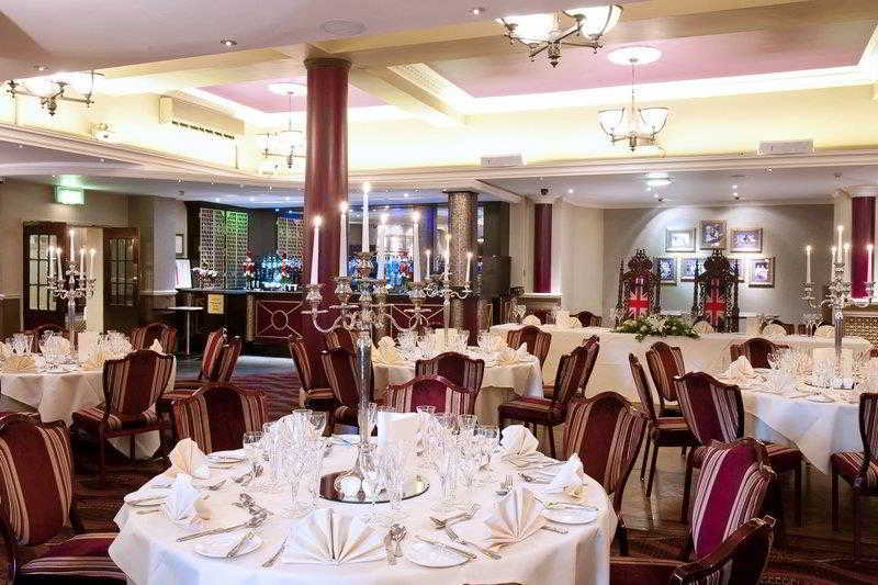 The Queen At Chester Hotel, Bw Premier Collection