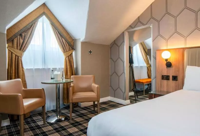 The Queen At Chester Hotel, Bw Premier Collection