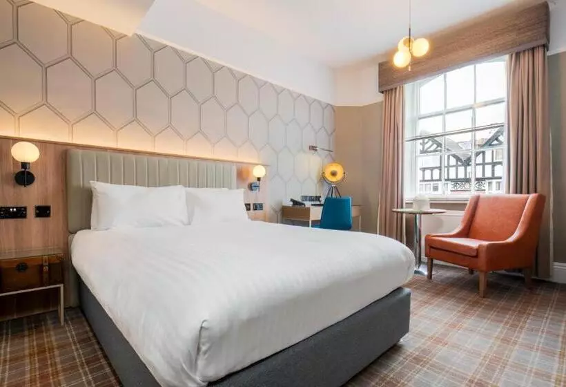 The Queen At Chester Hotel, Bw Premier Collection