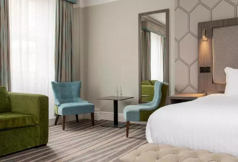 The Queen At Chester Hotel, Bw Premier Collection